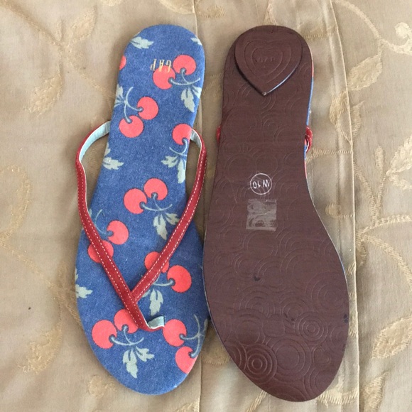 🍒NWOT🍒GAP Sandals🍒 - Picture 1 of 1